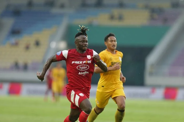 Rumor Moussa Sidibe, Persib Bandung Bisa Sandingkan Pelatih dan Pemain Jebolan Johor Darul Ta’zim